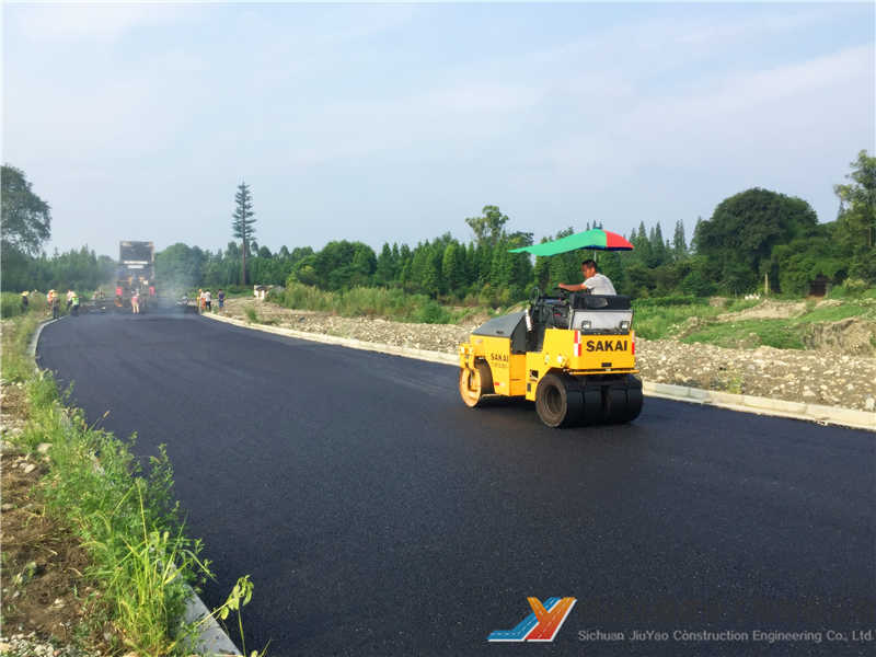 崇州羊马新城市政道路施工