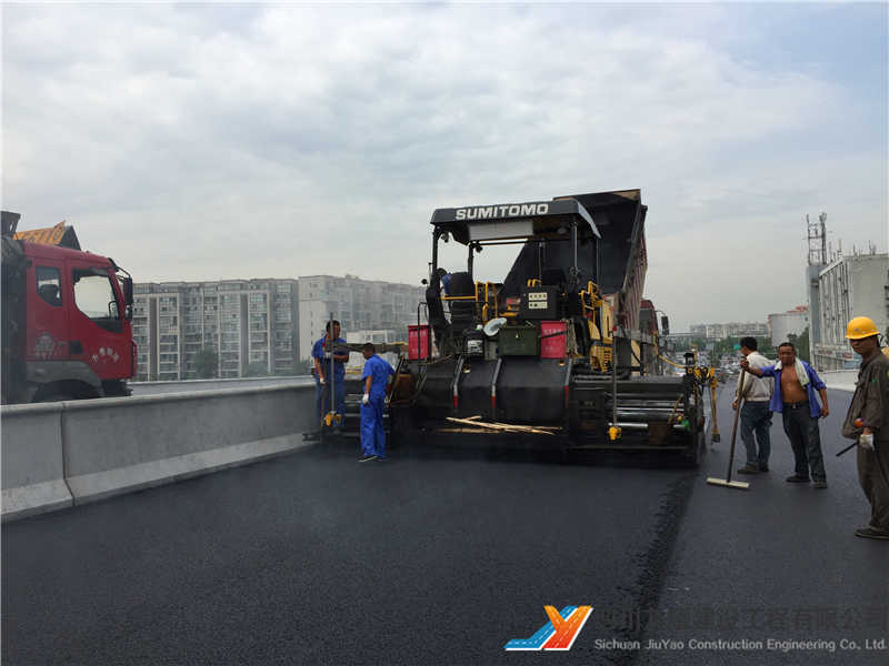 成都武侯区2.5环钢桥面工程