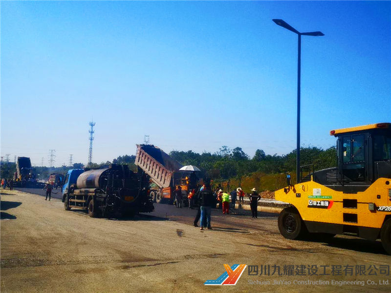 新津县科西路路面工程