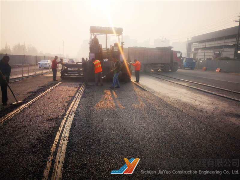 郫都区有轨电车广场路便道工程