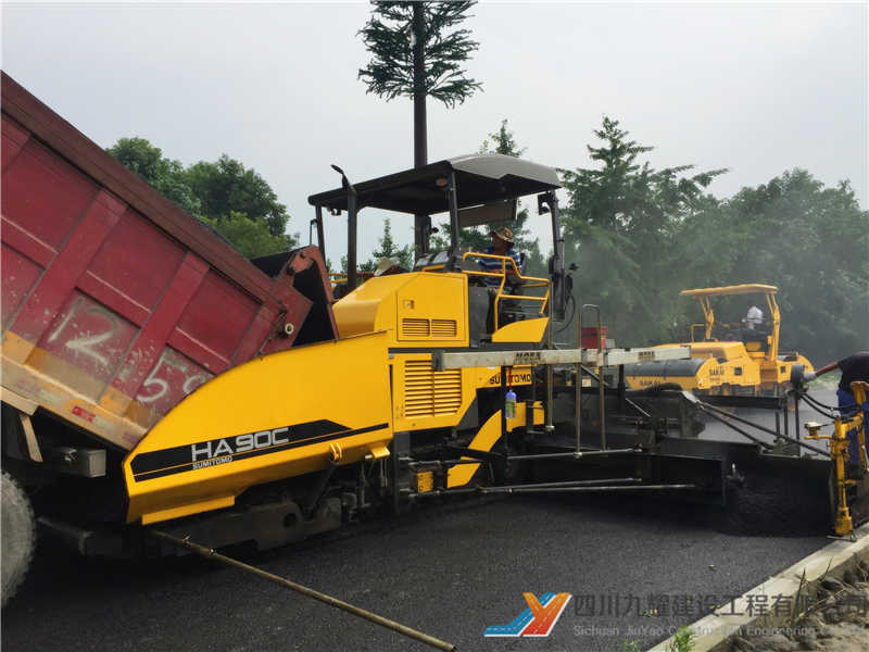 崇州羊马新城市政道路施工