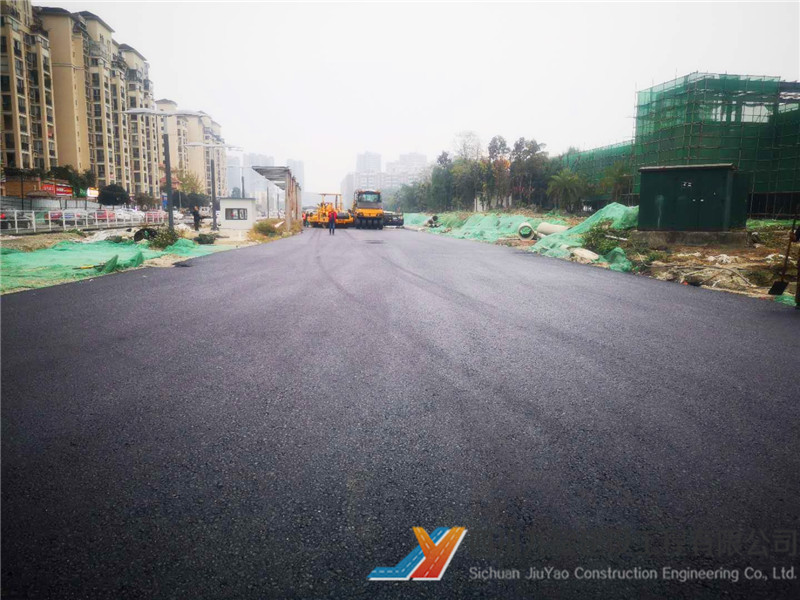 郫都区有轨电车广场路便道工程